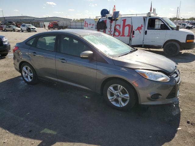 1FADP3F24EL117860 - 2014 FORD FOCUS SE GRAY photo 4