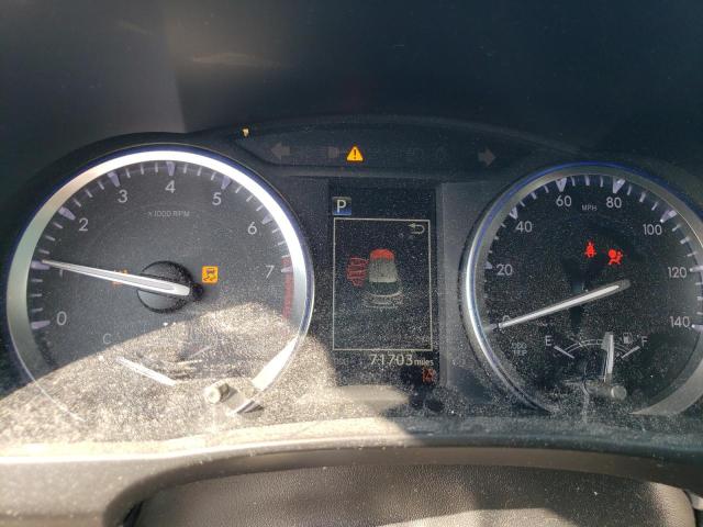 5TDKZRFH5JS528230 - 2018 TOYOTA HIGHLANDER SE ვერცხლისფერი ფოტო 9