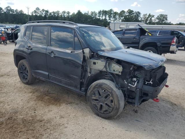 ZACCJBCB6HPE76651 - 2017 JEEP RENEGADE TRAILHAWK BLACK photo 4