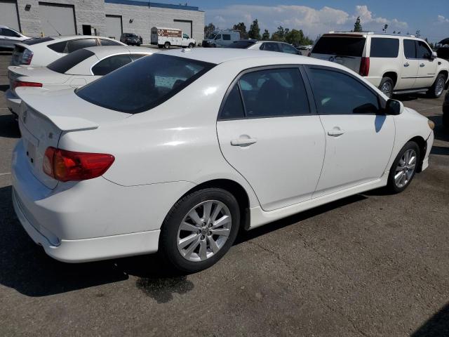 1NXBU4EE2AZ246580 - 2010 TOYOTA COROLLA BASE أبيض صورة 3