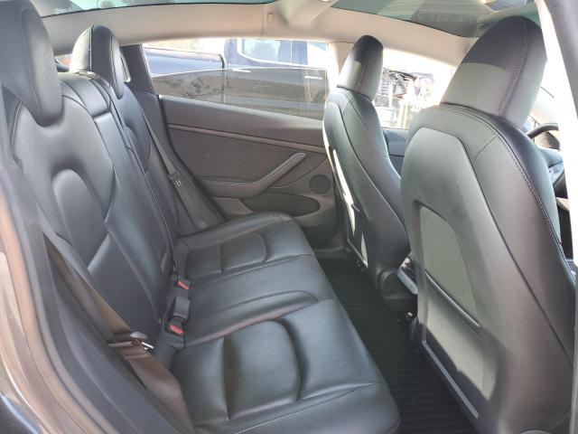 5YJ3E1EA9PF700830 - 2023 TESLA MODEL 3 灰色 照片 10