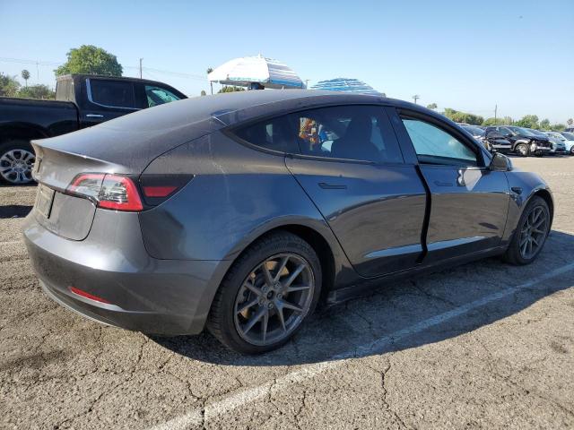5YJ3E1EA9PF700830 - 2023 TESLA MODEL 3 灰色 照片 3