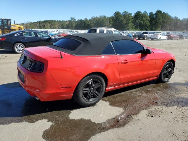 1ZVBP8EM6E5285664 - 2014 FORD MUSTANG RED photo 3