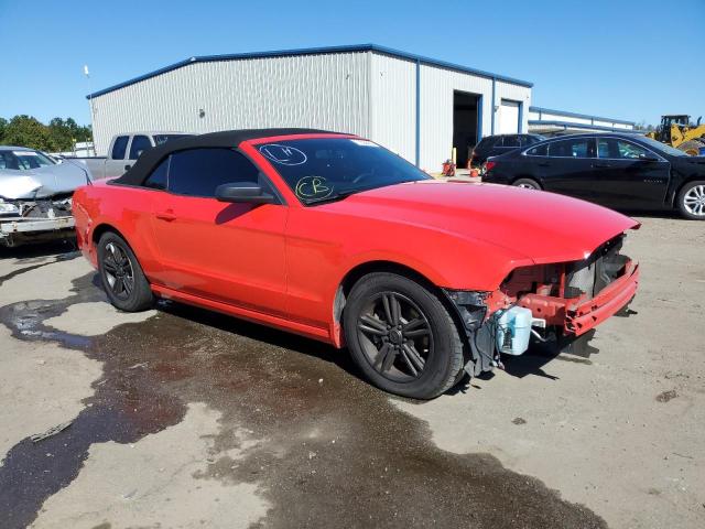 1ZVBP8EM6E5285664 - 2014 FORD MUSTANG RED photo 4