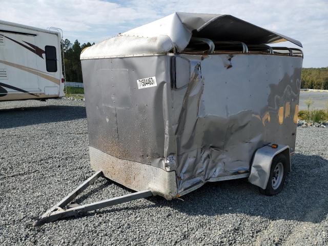 1W4200D1623048446 - 2002 WELS TRAILER SILVER photo 2