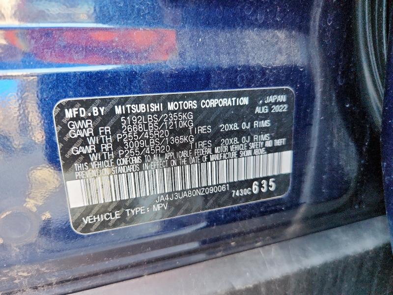 JA4J3UA80NZ090061 - 2022 MITSUBISHI OUTLANDER SE BLUE photo 13