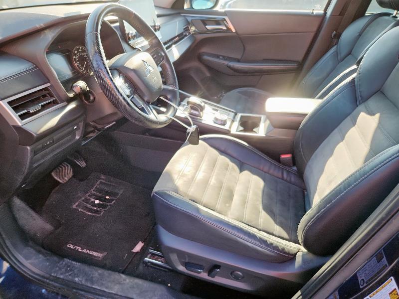 JA4J3UA80NZ090061 - 2022 MITSUBISHI OUTLANDER SE BLUE photo 7