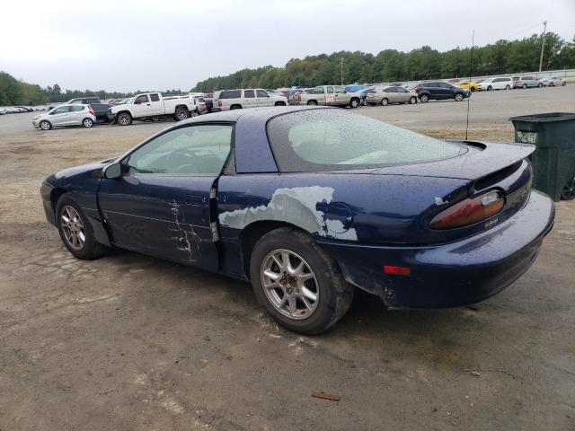 2G1FP22K622141617 - 2002 CHEVROLET CAMARO BLUE photo 2