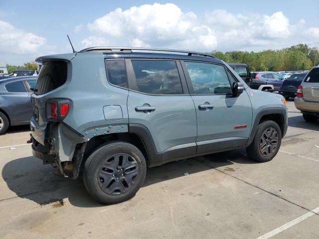 ZACCJBCB1JPH78595 - 2018 JEEP RENEGADE TRAILHAWK GRAY photo 3