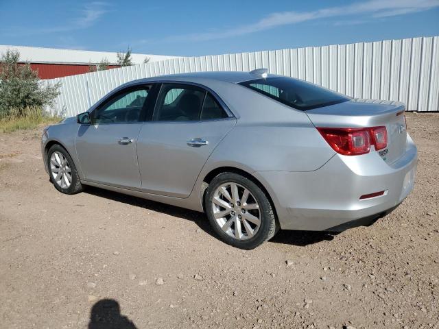1G11F5SL6FF224461 - 2015 CHEVROLET MALIBU LTZ ვერცხლისფერი ფოტო 2