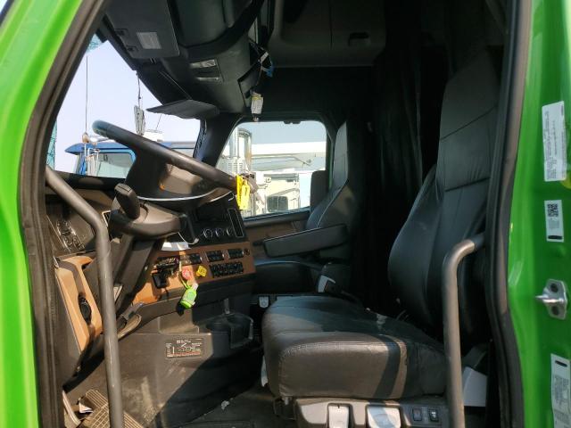 3AKNHHDR3SSVX1308 - 2025 FREIGHTLINER CASCADIA 1 Grün Foto 5