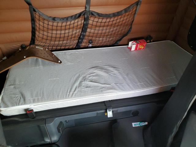 3AKNHHDR3SSVX1308 - 2025 FREIGHTLINER CASCADIA 1 Grün Foto 6