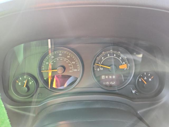 1C4NJDBB1FD423583 - 2015 JEEP COMPASS SPORT GREEN photo 9