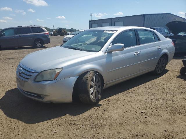 2007 TOYOTA AVALON XL, 