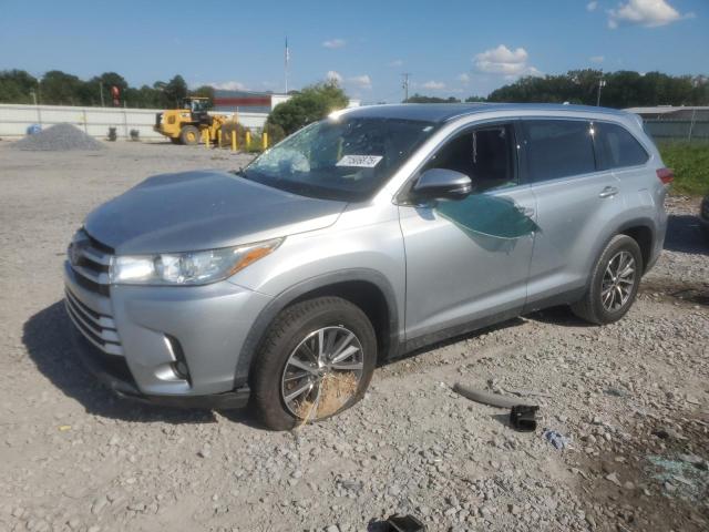 2019 TOYOTA HIGHLANDER SE, 