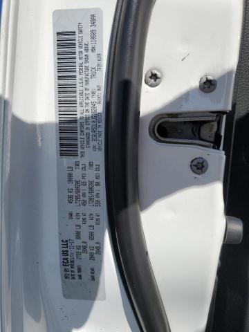 3C6UR5DL0JG162045 - 2018 RAM 2500 SLT WHITE photo 12