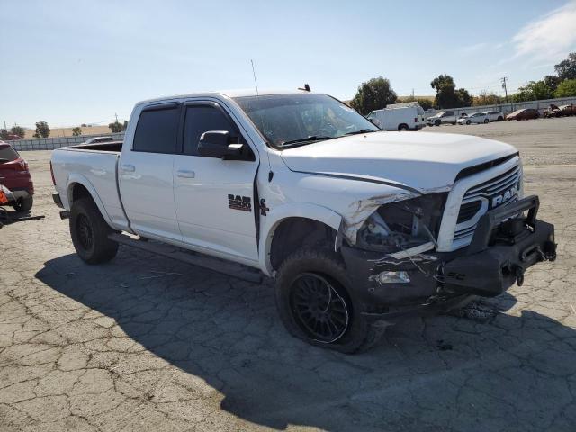 3C6UR5DL0JG162045 - 2018 RAM 2500 SLT WHITE photo 4