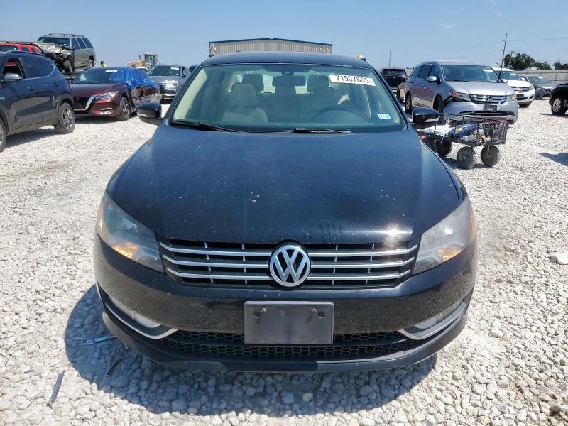 1VWBN7A38EC044875 - 2014 VOLKSWAGEN PASSAT SE BLACK photo 5