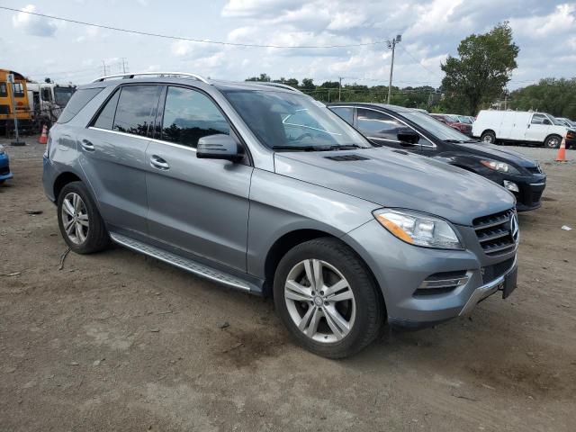 4JGDA5HB0EA424793 - 2014 MERCEDES-BENZ ML 350 4MATIC GRAY photo 4