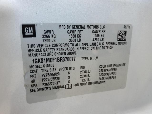 1GKS1MEF1BR370077 - 2011 GMC YUKON XL DENALI SILVER photo 13