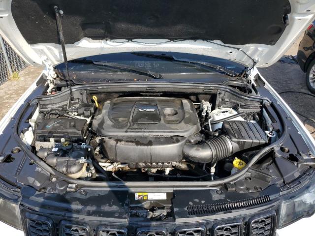 1C4RJFAG4JC352663 - 2018 JEEP GRAND CHER LAREDO WHITE photo 12