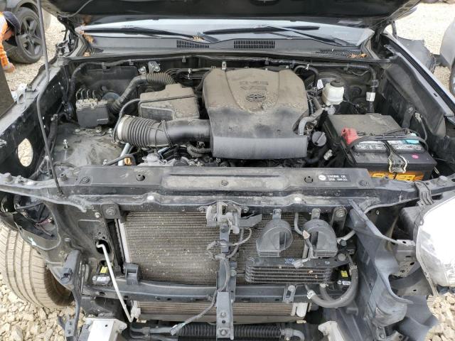 3TMAZ5CN8JM074957 - 2018 TOYOTA TACOMA DOUBLE CAB BLACK photo 11