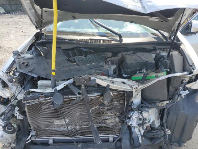 4T1BF1FKXDU663527 - 2013 TOYOTA CAMRY L فضي صورة 11