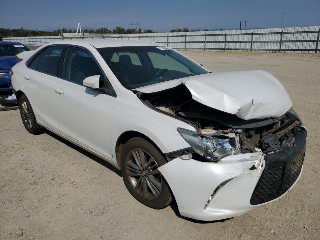 4T1BF1FK9GU215817 - 2016 TOYOTA CAMRY LE WHITE photo 4