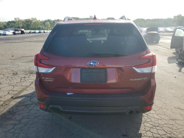 JF2SKAJC7MH481472 - 2021 SUBARU FORESTER PREMIUM RED photo 6