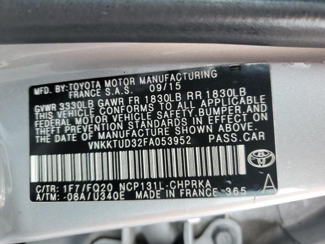 VNKKTUD32FA053952 - 2015 TOYOTA YARIS SILVER photo 12