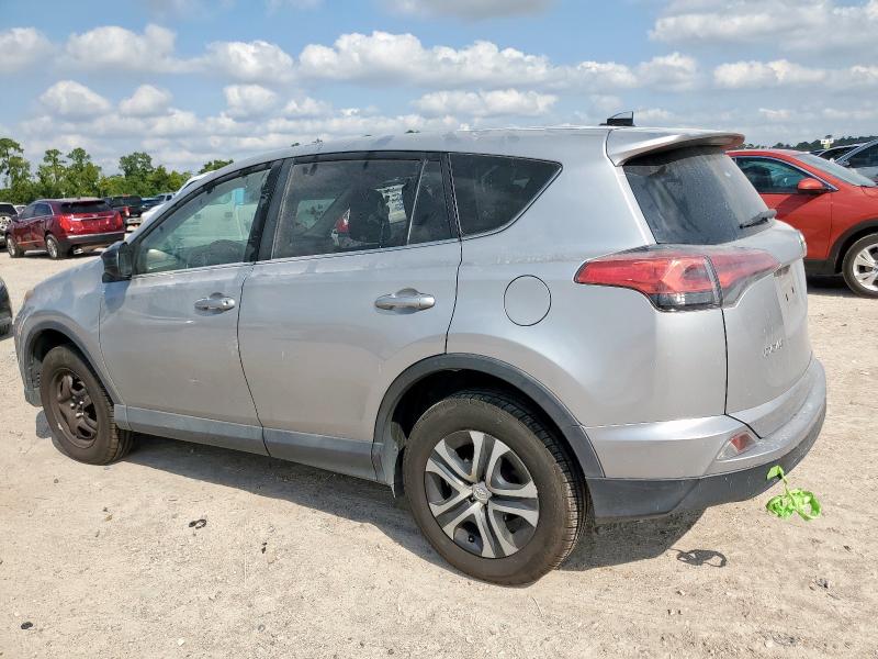 2T3ZFREV6JW426741 - 2018 TOYOTA RAV4 LE 银色 照片 2