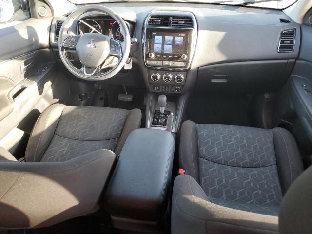 JA4APUAU2MU002446 - 2021 MITSUBISHI OUTLANDER ES SILVER photo 8