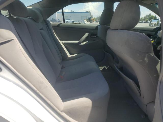 4T1BF3EK6AU564292 - 2010 TOYOTA CAMRY BASE WHITE photo 10