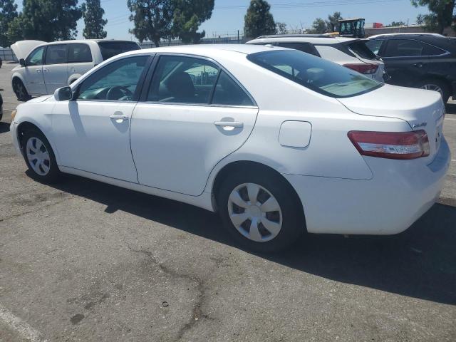 4T1BF3EK6AU564292 - 2010 TOYOTA CAMRY BASE WHITE photo 2