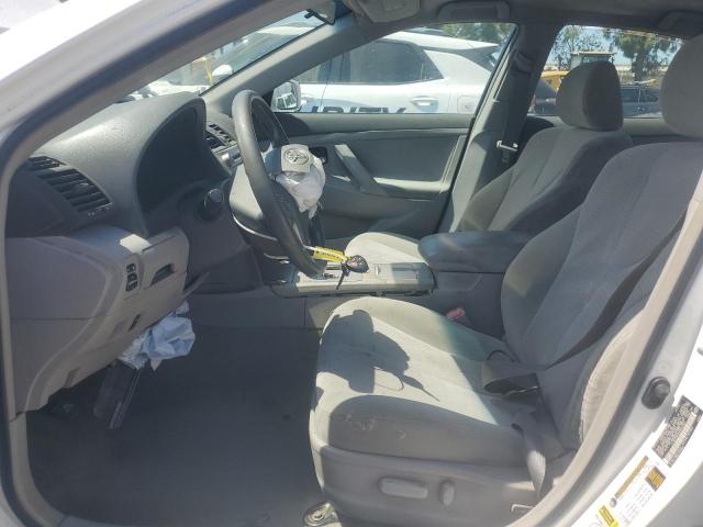 4T1BF3EK6AU564292 - 2010 TOYOTA CAMRY BASE WHITE photo 7
