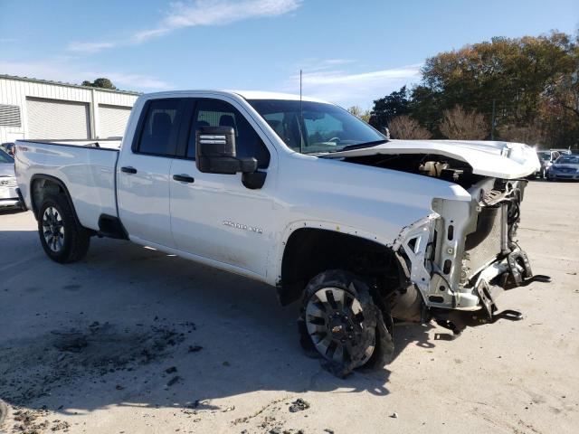 1GC5YME75NF306885 - 2022 CHEVROLET SILVERADO K2500 CUSTOM WHITE photo 4