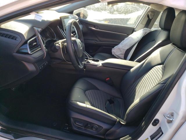 4T1G11AK7PU108566 - 2023 TOYOTA CAMRY SE NIGHT SHADE WHITE photo 7