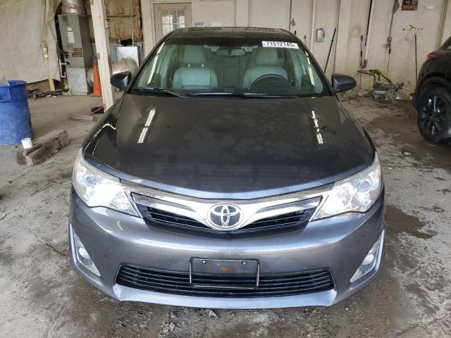 4T4BF1FK1DR277925 - 2013 TOYOTA CAMRY L GRAY photo 5
