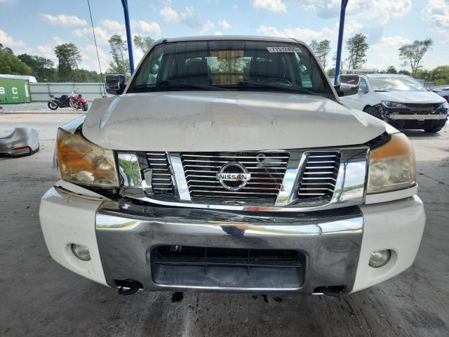 1N6BA0ED0CN309909 - 2012 NISSAN TITAN S WHITE photo 5