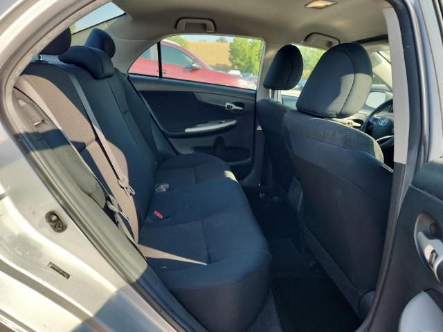 2T1BU4EE6BC740637 - 2011 TOYOTA COROLLA BASE فضي صورة 10