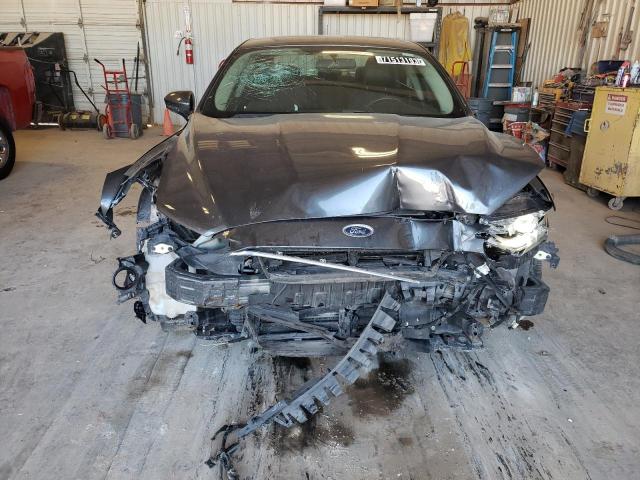 3FA6P0H98HR273875 - 2017 FORD FUSION SE GRAY photo 5