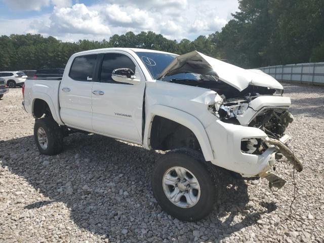 5TFCZ5AN8HX084260 - 2017 TOYOTA TACOMA DOUBLE CAB WHITE photo 4