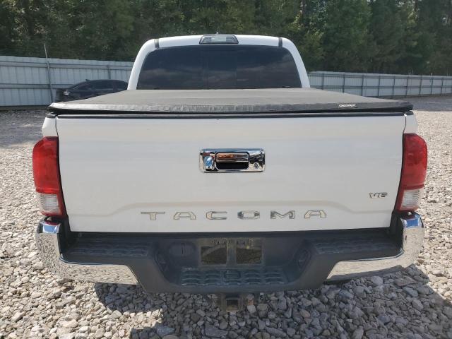 5TFCZ5AN8HX084260 - 2017 TOYOTA TACOMA DOUBLE CAB WHITE photo 6