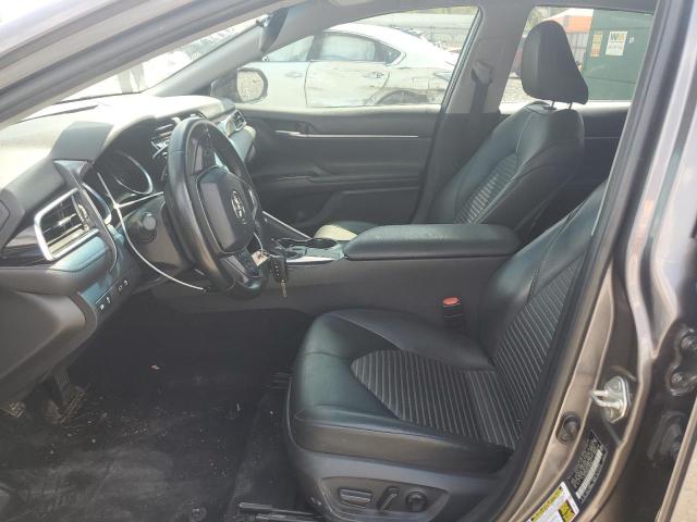 4T1B11HK8JU584901 - 2018 TOYOTA CAMRY L 灰色 照片 7