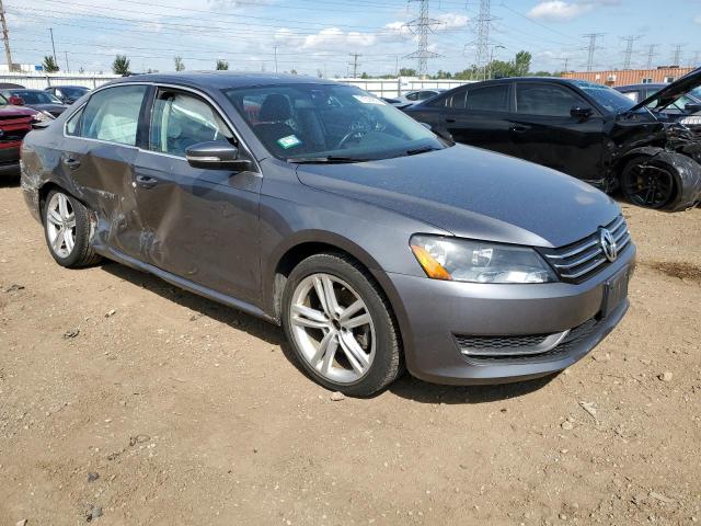 1VWBS7A35EC054692 - 2014 VOLKSWAGEN PASSAT SE GRAY photo 4