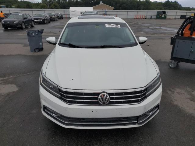1VWGT7A32HC040434 - 2017 VOLKSWAGEN PASSAT SE თეთრი ფოტო 5