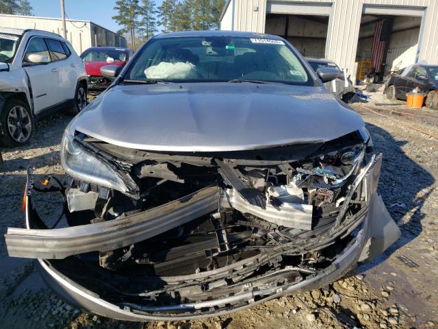 1C3CCCAB0GN104818 - 2016 CHRYSLER 200 LIMITED SILVER photo 5