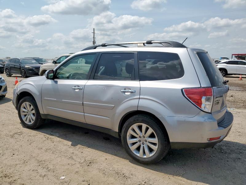 JF2SHADC6CH439609 - 2012 SUBARU FORESTER 2.5X PREMIUM 银色 照片 2