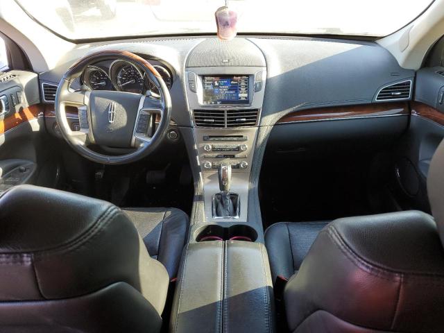 2LMHJ5AT3CBL54670 - 2012 LINCOLN MKT WHITE photo 8