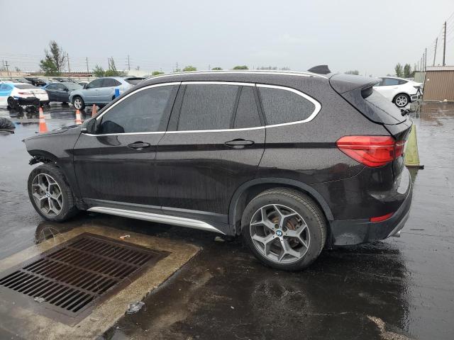 WBXHU7C53K3H44786 - 2019 BMW X1 SDRIVE28I BROWN photo 2